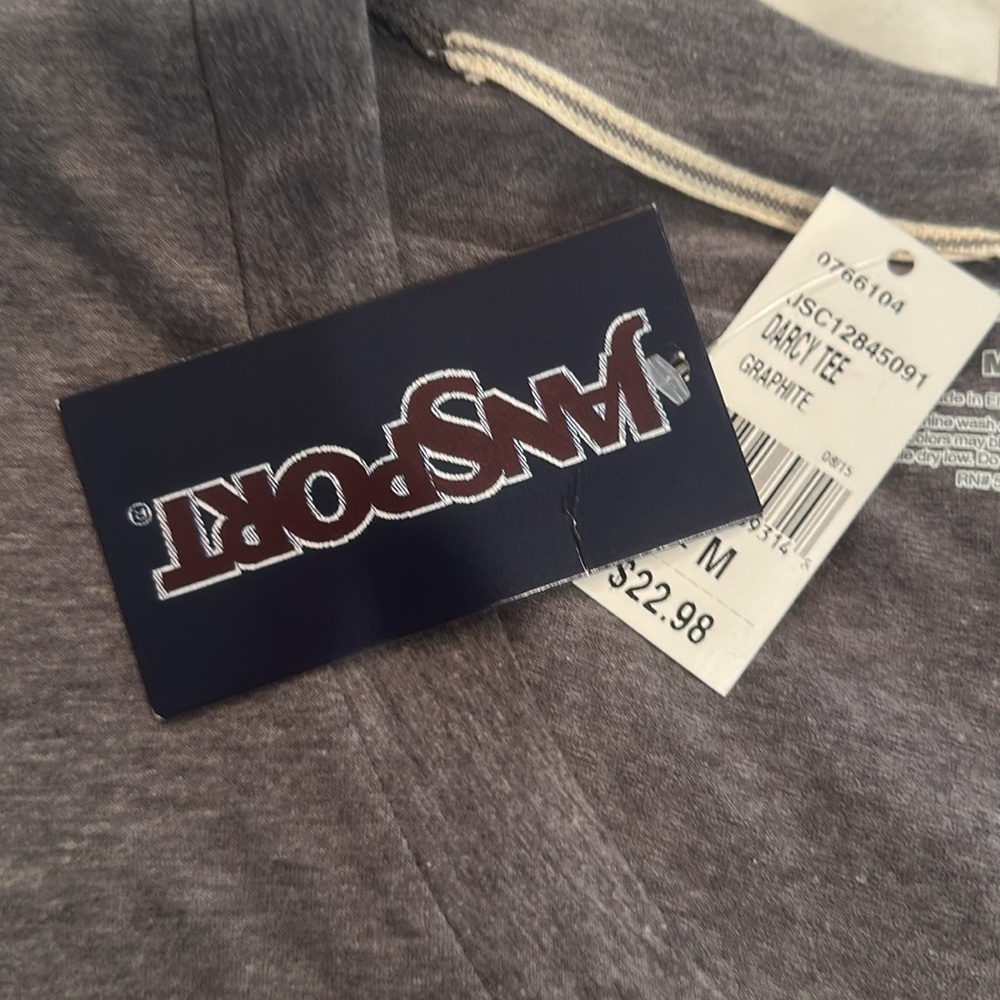 Indiana University Hoosiers T-Shirt - Picture 3 of 3